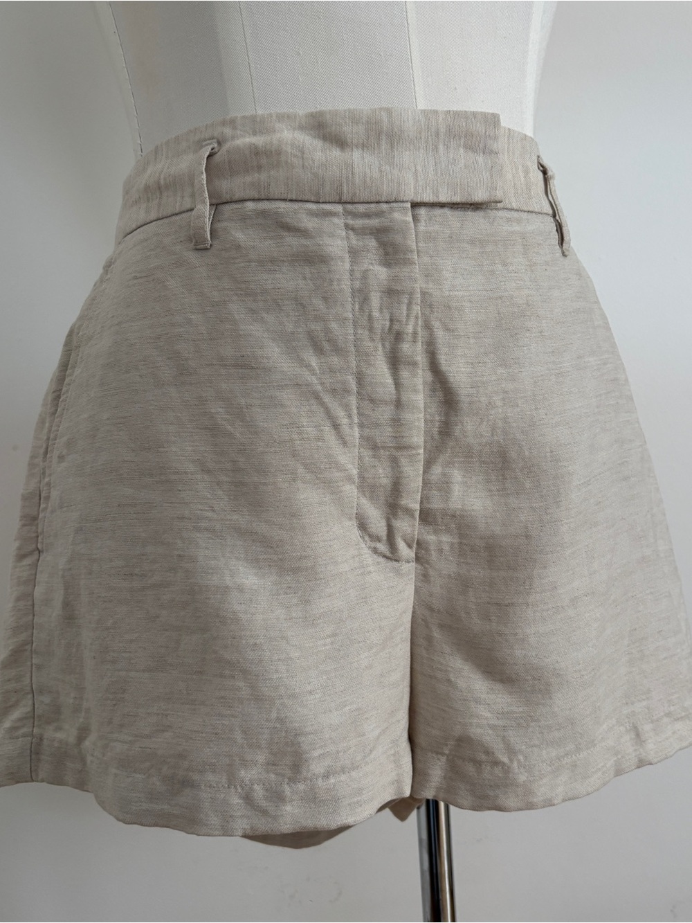 Wilfred Natural Ecru Linen-Blend Layover Shorts